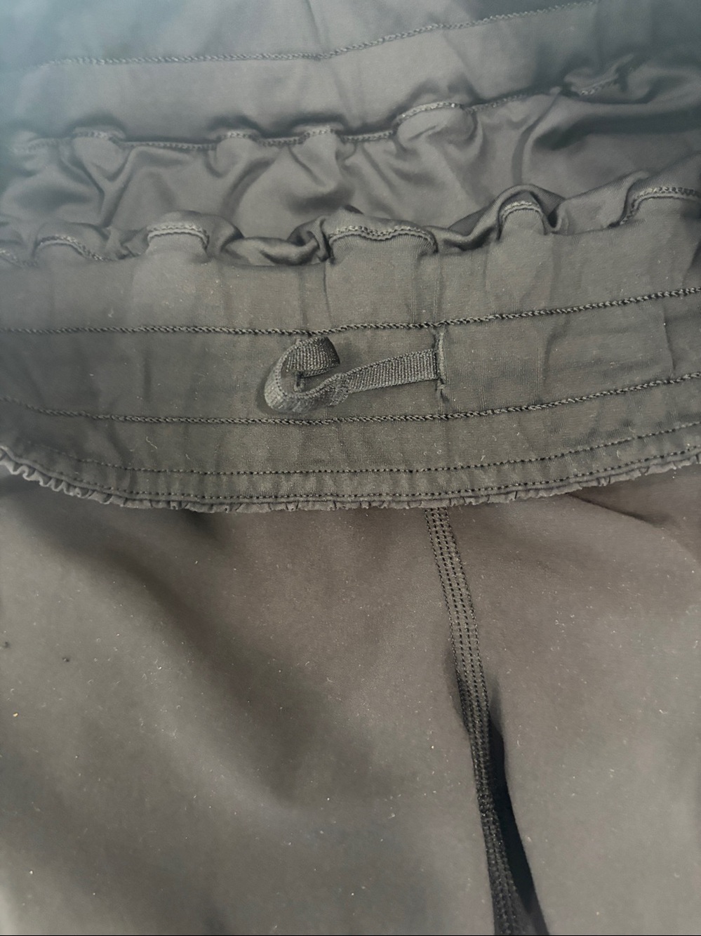 Lululemon Black Athletic Shorts with Elastic Waist 5 inch inseam - Picture 4 of 7